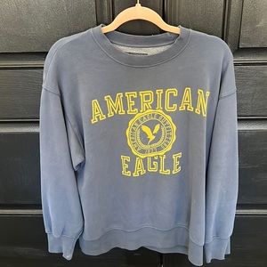cute blue american eagle crew neck